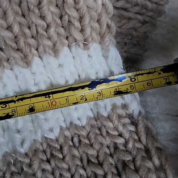 Super Long  Striped Scarf 😄🧣 - Picture 4 of 6